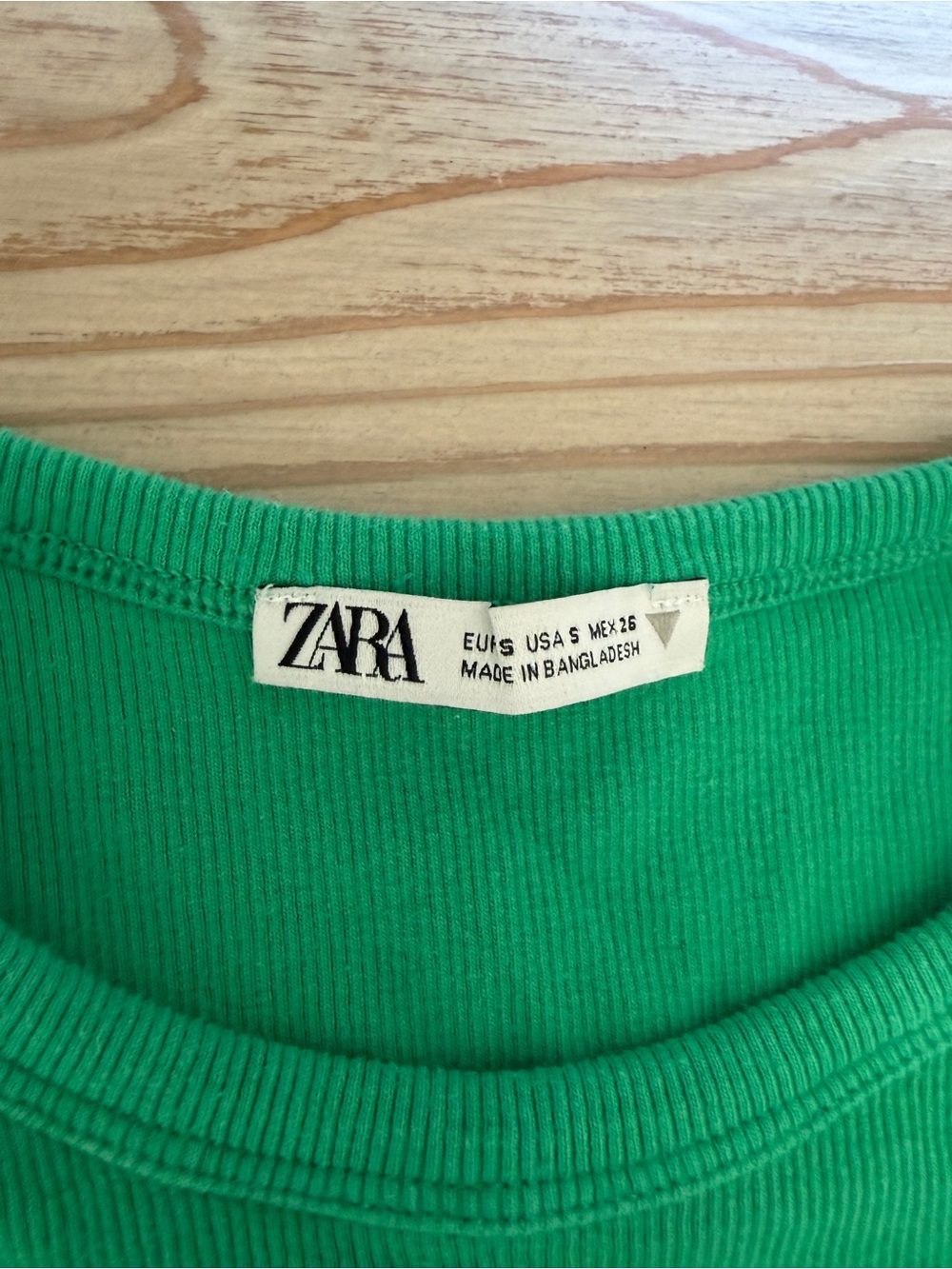 ZARA Green Ribbed Tank Top - Picture 2 of 3